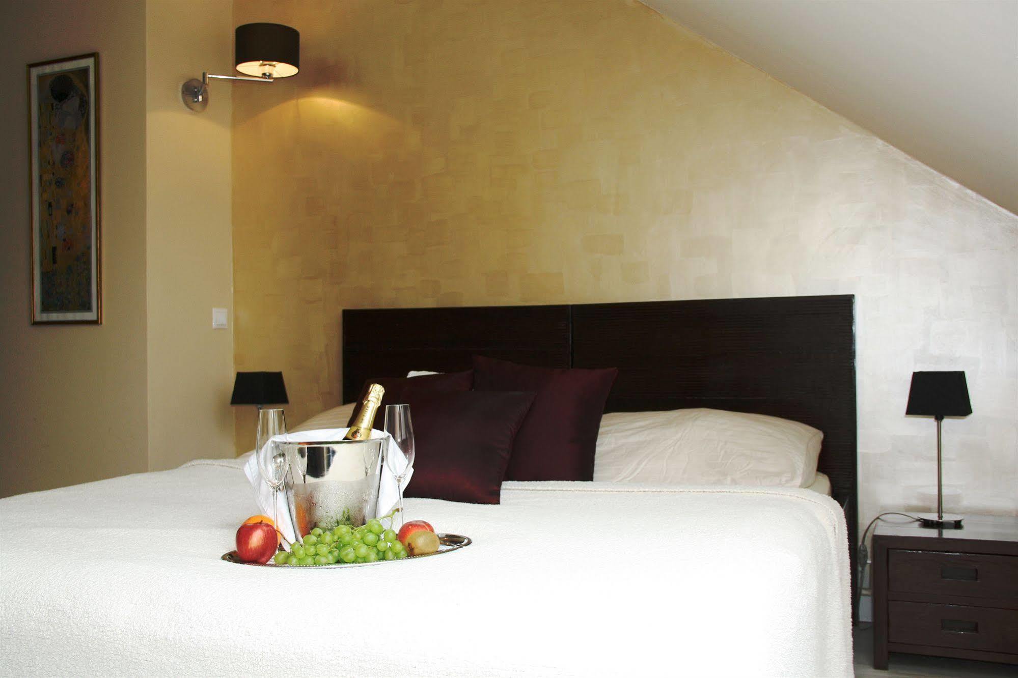 City Residence Apartment Hotel